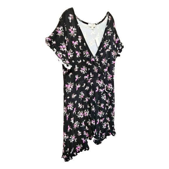 NEW NO COMMENT PLUS Women's Super Soft Floral Ruffle Trim Midi Dress. - Picture 4 of 13